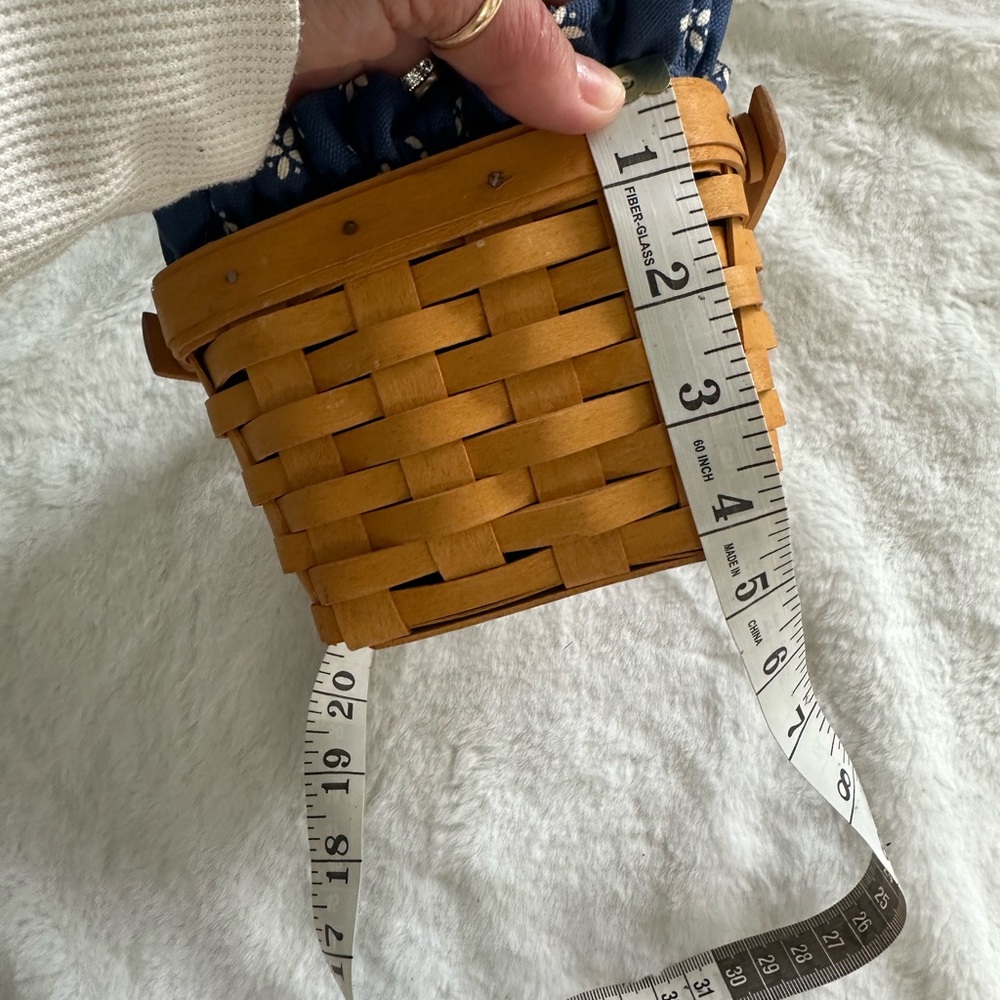 LONGARBERGER Basket with Blue and white Floral Lining VINTAGE - Picture 7 of 8